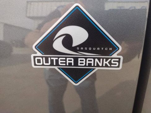 Certified 2024 Ford Bronco Outer Banks image 8