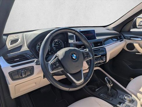 Used 2021 BMW X1 xDrive28i w/ Convenience Package AWD/4WD image 10