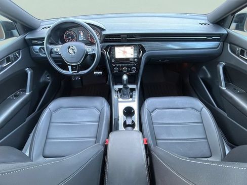 Used 2022 Volkswagen Passat 2.0T R-Line FWD image 32