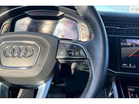 Used 2020 Audi Q8 Premium Plus w/ Premium Plus Package image 21