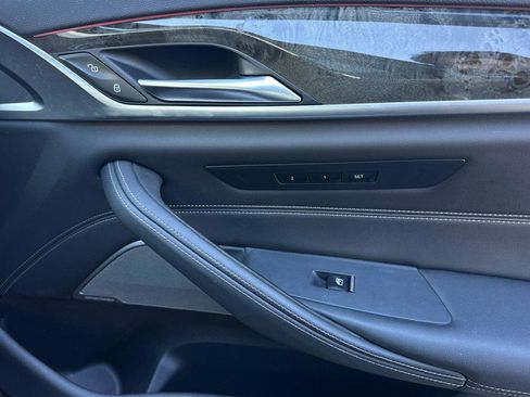 Used 2023 BMW 540i 540i w/ M Sport Package image 18