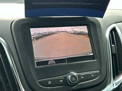 Used 2022 Chevrolet Equinox LT image 39