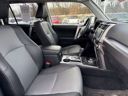 Used 2024 Toyota 4Runner SR5 Premium image 10