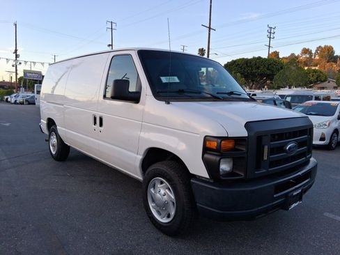 Used 2013 Ford E-150 and Econoline 150 w/ PWR Group RWD image 1