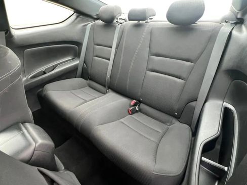 Used 2017 Honda Accord EX image 12