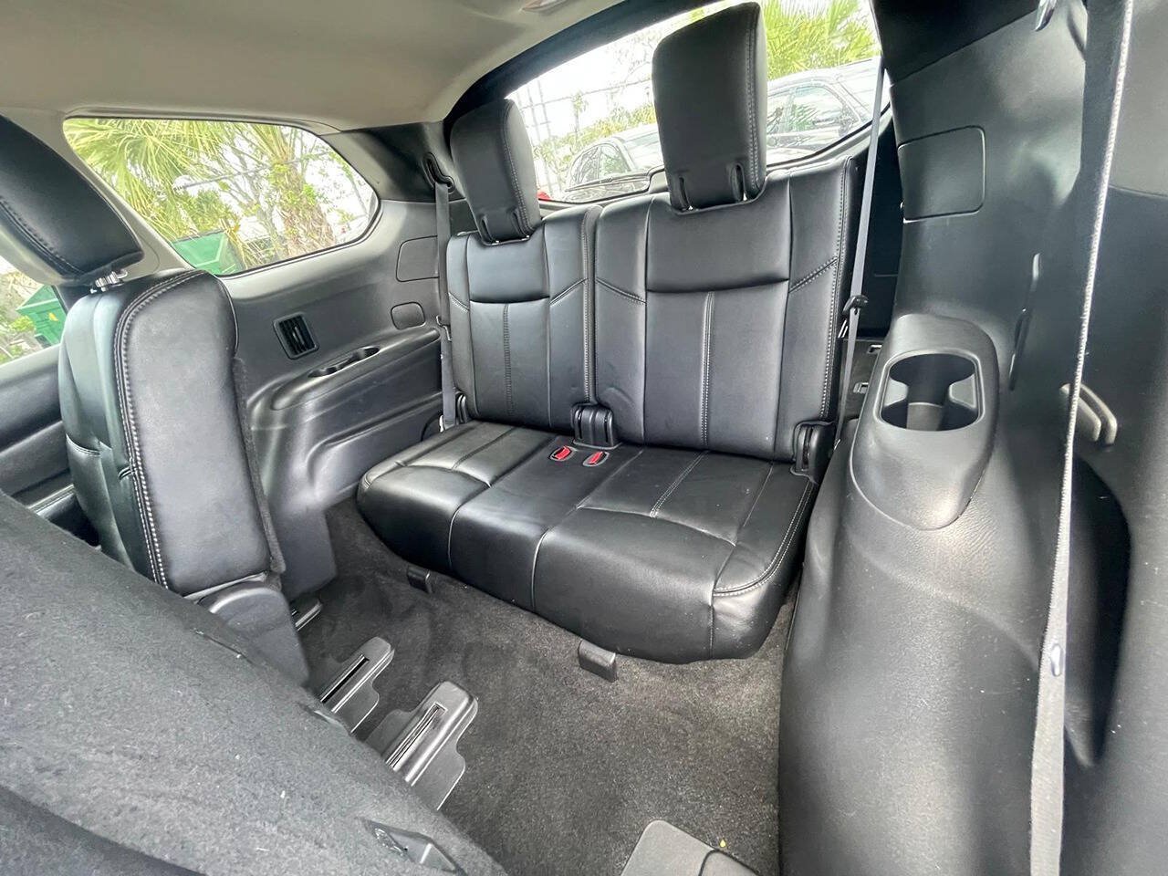 Used 2015 Nissan Pathfinder SL w/ Cargo Package FWD image 3
