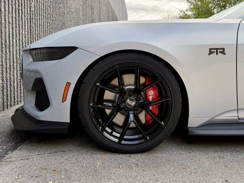 New 2025 Ford Mustang GT Premium w/ GT Performance Package image 32