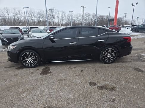 Used 2017 Nissan Maxima Platinum w/ Medallion Package image 4