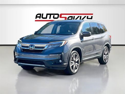 Used 2020 Honda Pilot Touring image 3
