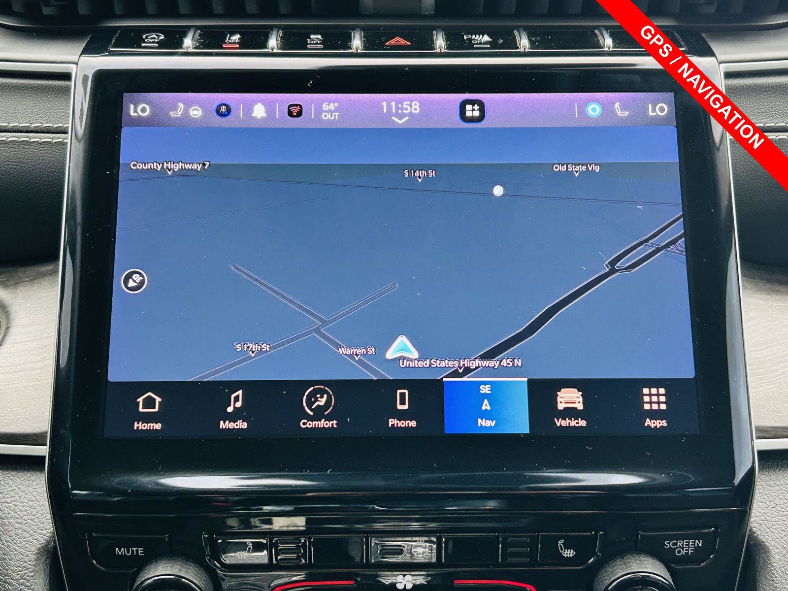 Used 2023 Jeep Grand Cherokee Limited w/ Black Appearance Package AWD/4WD image 6