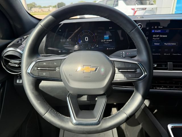 Used 2026 Chevrolet Equinox LT w/ Convenience Package II AWD/4WD image 16
