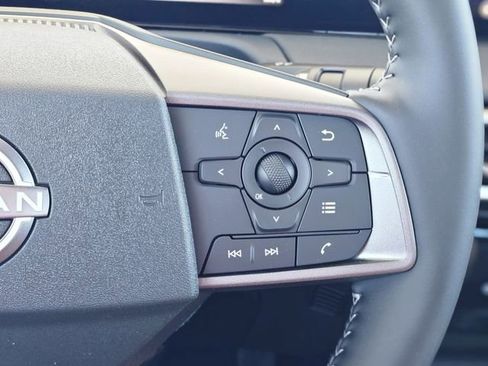 New 2026 Nissan Sentra SV w/ SV Convenience Package FWD image 17