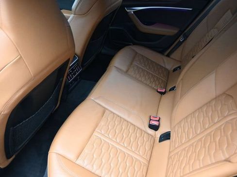 Used 2022 Audi RS 6 w/ Carbon Optic Package AWD/4WD image 20