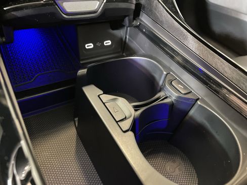 Certified 2025 Mercedes-Benz C 300 Sedan image 27