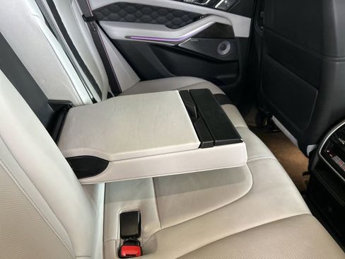 Used 2021 BMW X5 M w/ Competition Package image 32