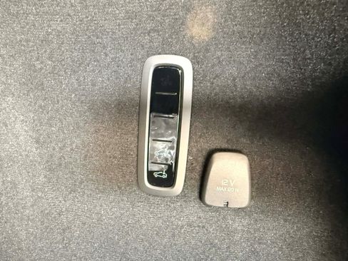 New 2025 Polestar Polestar 3 image 27