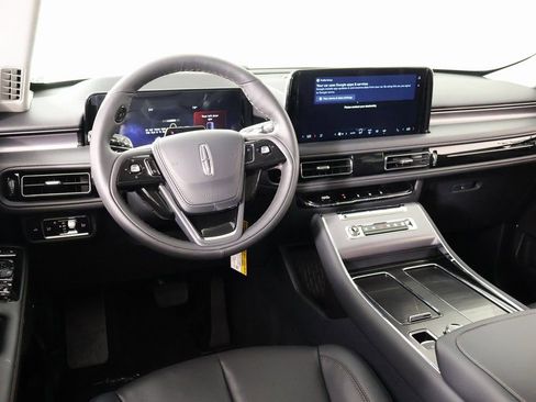 New 2026 Lincoln Aviator AWD w/ Jet Appearance Package image 2