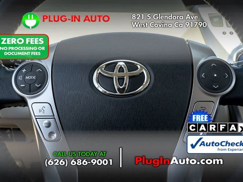 Used 2015 Toyota Prius V Four FWD image 17