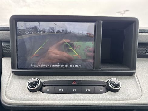 Used 2022 Ford Maverick XLT image 17