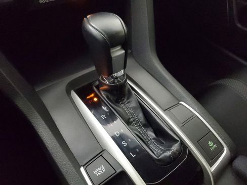 Used 2019 Honda Civic EX image 30