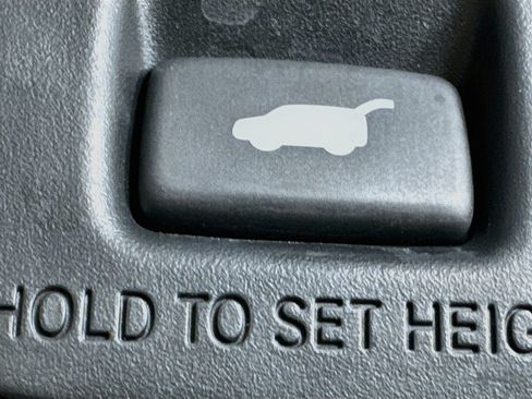 Used 2024 Honda CR-V EX-L image 32