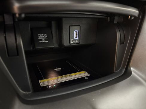 Used 2019 Honda Accord Touring image 29