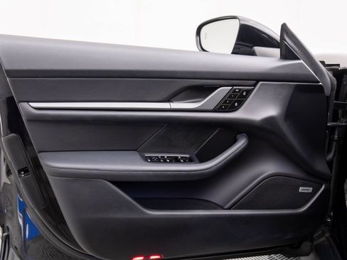 Certified 2021 Porsche Taycan 4S image 14