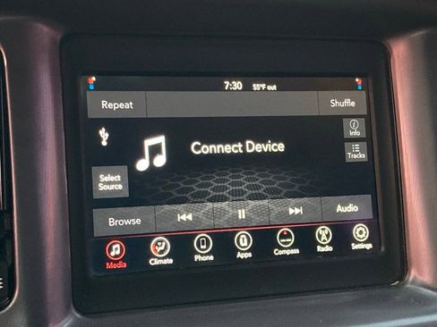 Used 2019 Dodge Charger SXT w/ Plus Group image 19