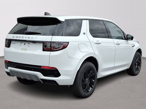 New 2025 Land Rover Discovery Sport S image 3