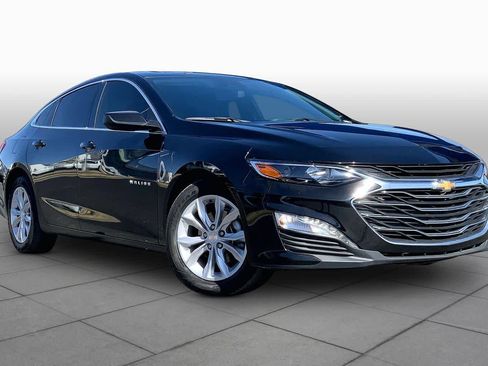 Used 2024 Chevrolet Malibu LT FWD image 2