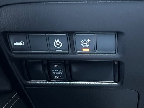 Used 2021 Nissan Armada Platinum AWD/4WD image 35