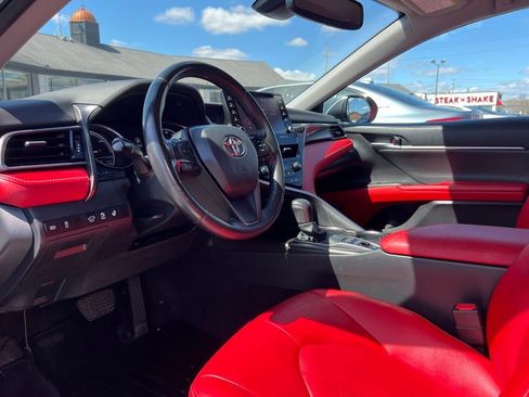 Used 2023 Toyota Camry XSE image 40