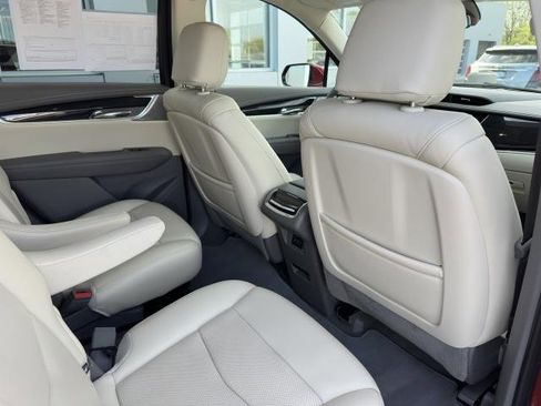 Certified 2023 Cadillac XT6 Premium Luxury image 57