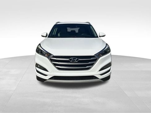 Used 2017 Hyundai Tucson Sport image 8