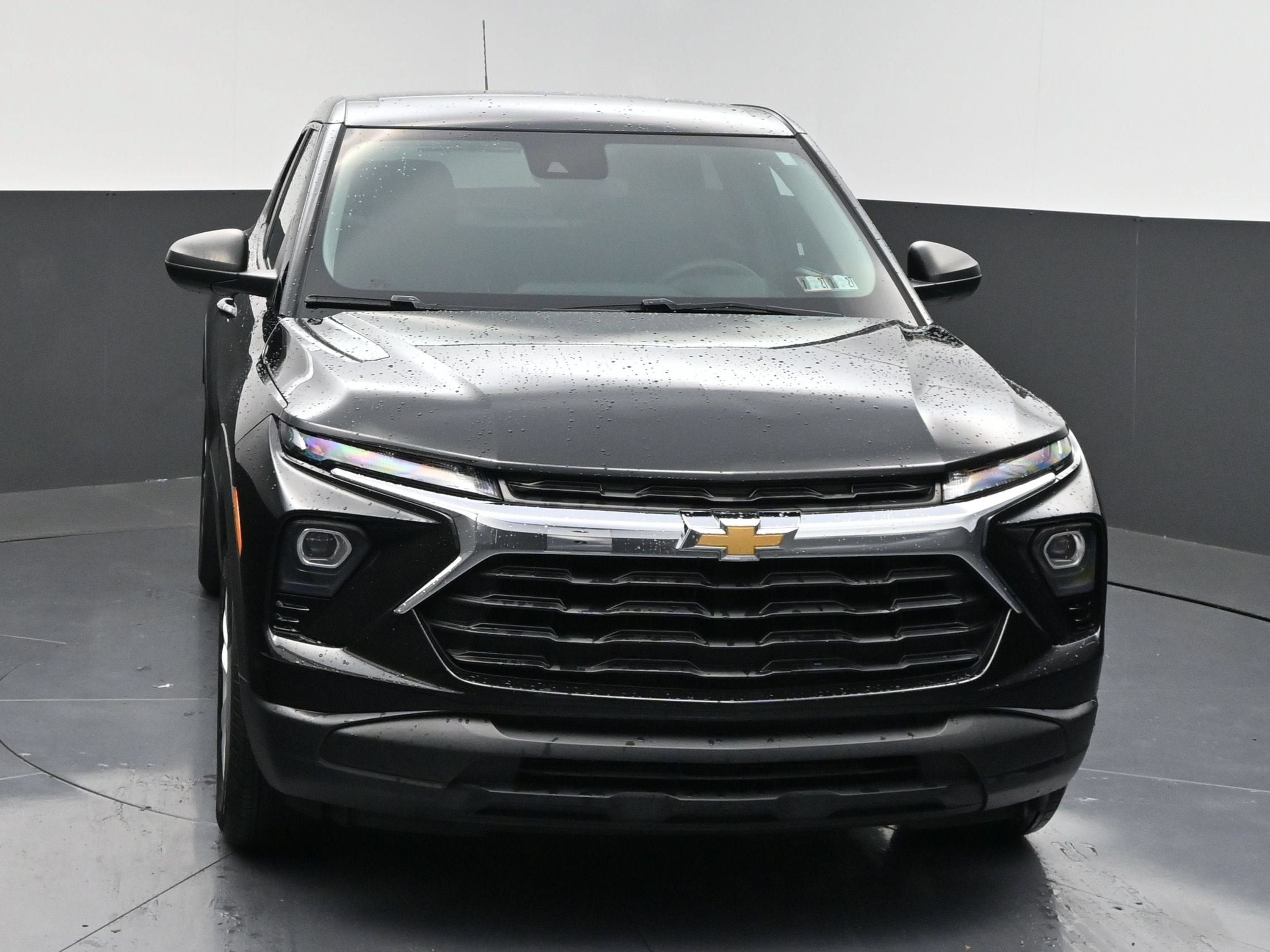 Certified 2024 Chevrolet TrailBlazer LS w/ LS Convenience Package AWD/4WD image 3