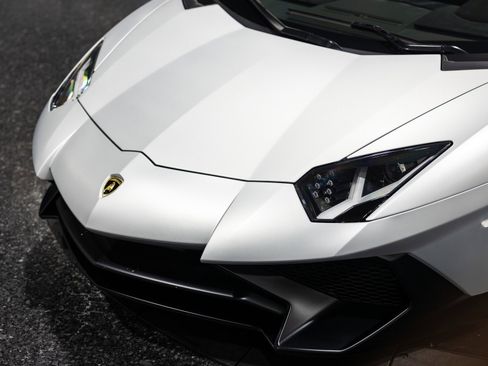 Used 2016 Lamborghini Aventador LP 750-4 Superveloce image 14