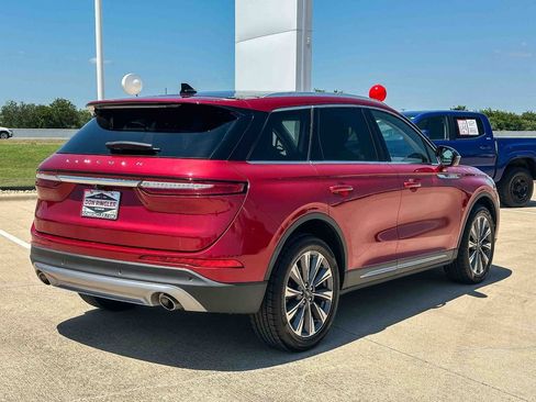 Used 2020 Lincoln Corsair Reserve FWD image 3