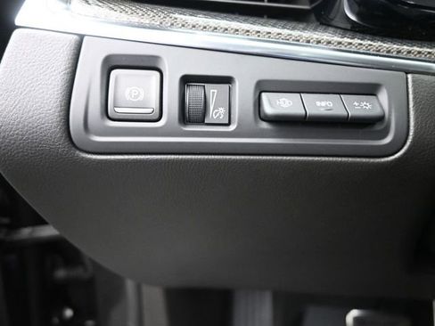 New 2026 Cadillac XT5 Sportv w/ LPO, Onyx Lite Package image 33