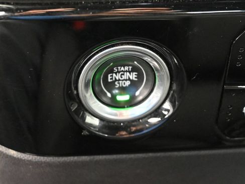 Used 2024 Chevrolet Silverado 1500 LT w/ Protection Package AWD/4WD image 29