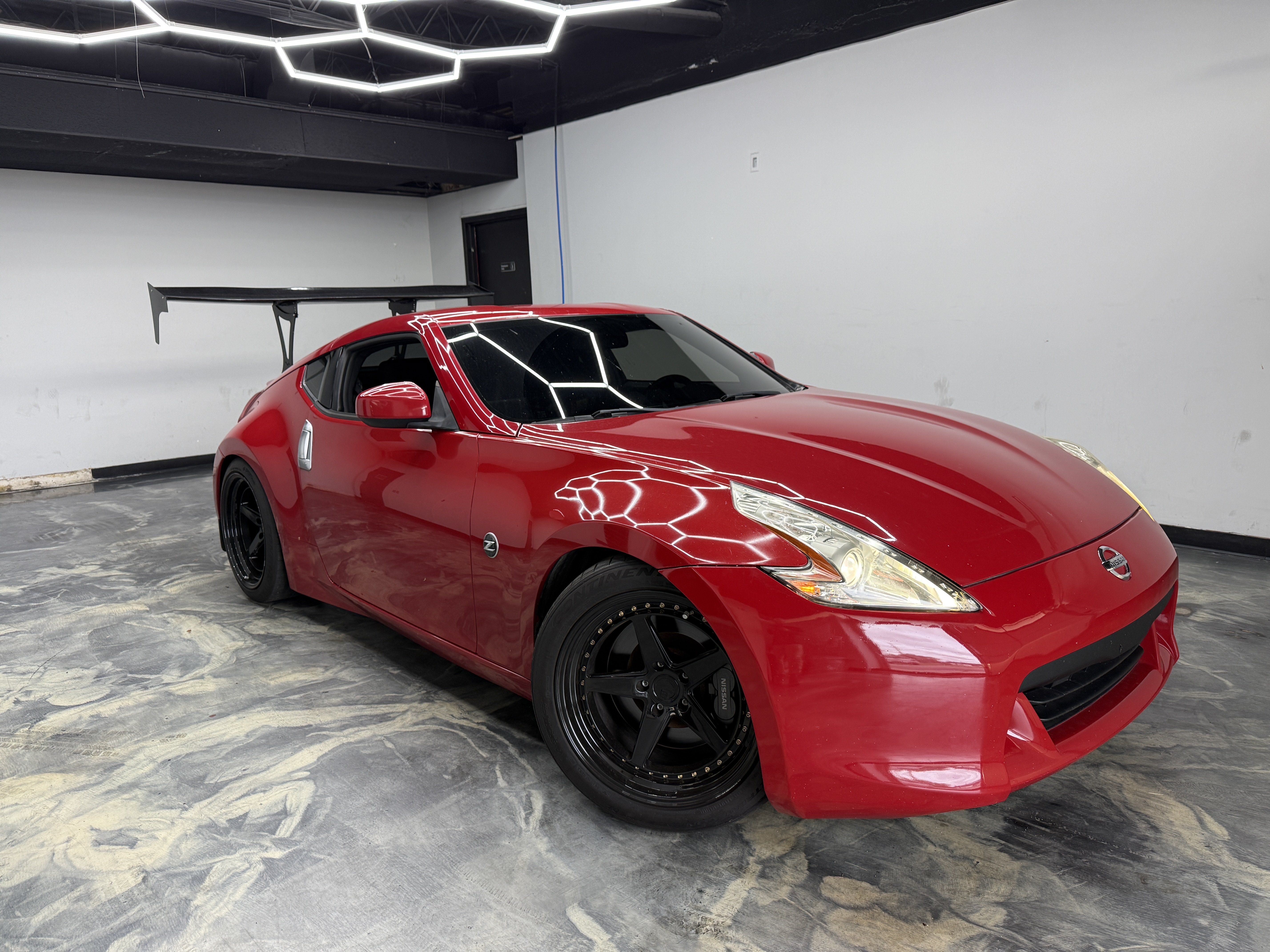 Used 2011 Nissan 370Z Coupe w/ Sport Pkg RWD image 6