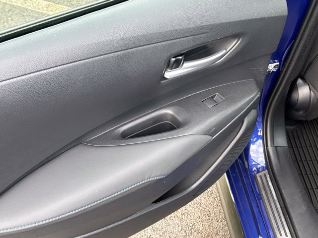 Used 2021 Toyota Corolla SE w/ SE Premium Package FWD image 33