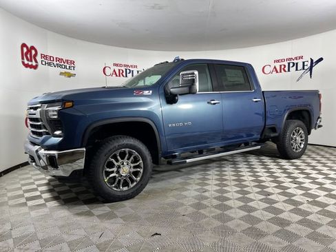 New 2026 Chevrolet Silverado 2500 LTZ w/ LTZ Convenience Package AWD/4WD image 3