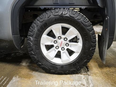 Used 2024 GMC Sierra 1500 SLE AWD/4WD image 5