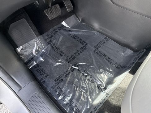 Certified 2025 Honda Pilot EX-L image 20