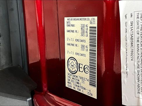 Used 2021 Nissan Rogue S image 35