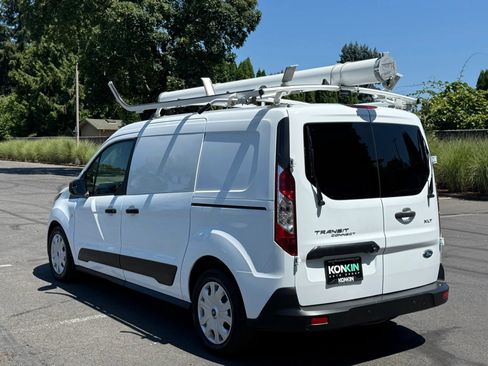 Used 2020 Ford Transit Connect XLT FWD image 4