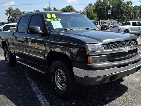 Used 2004 Chevrolet Silverado 2500 LS w/ Skid Plate Package image 9
