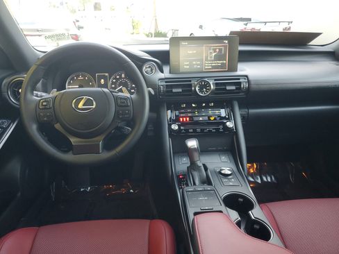 Used 2025 Lexus IS 350 F Sport image 10