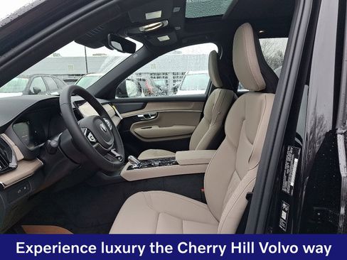New 2026 Volvo XC90 T8 Plus w/ Protection Package Premier AWD/4WD image 10