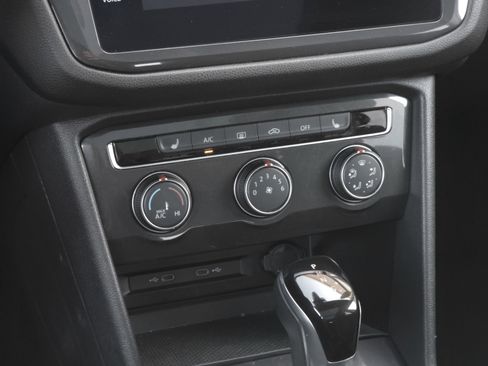 Used 2024 Volkswagen Tiguan Wolfsburg Edition image 16